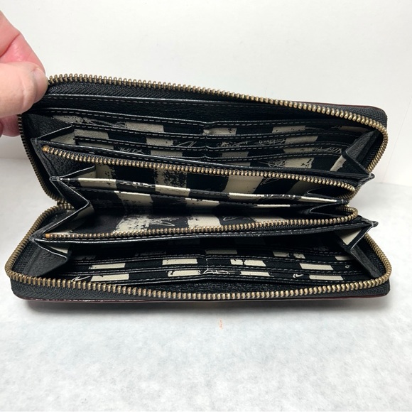 Vivienne Westwood Black Zip-Around Cont. Leather Wallet with Gold Orb Logo EUC - Picture 12 of 15